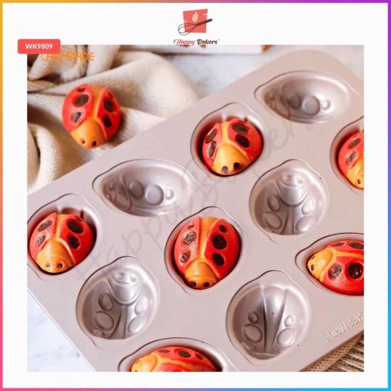 CHEFMADE WK9809 12 Cup Non-stick Beetle Cake Pan - Image 6